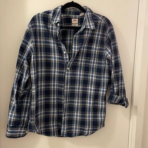 Men’s Plaid Button Down